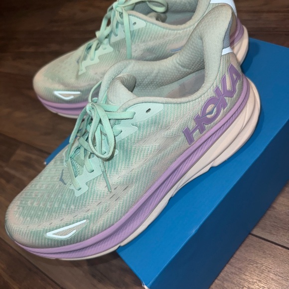 HOKA Clifton 9 Running Sneaker Sunlit Ocean Lilac Comfort Women's Size 12 Wide - Picture 4 of 12